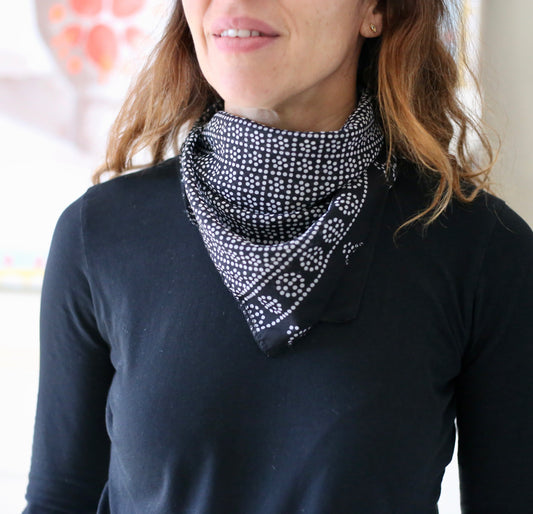 Pañuelo DeAlba Negro