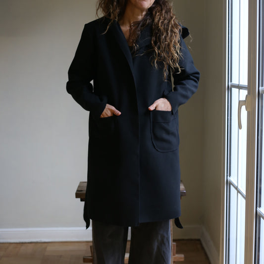 Abrigo capucha DeAlba Negro