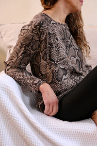 Blusa Isa Print serpiente