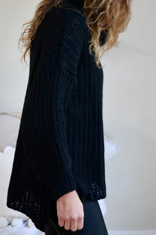 Tejido Violeta Cuello Negro