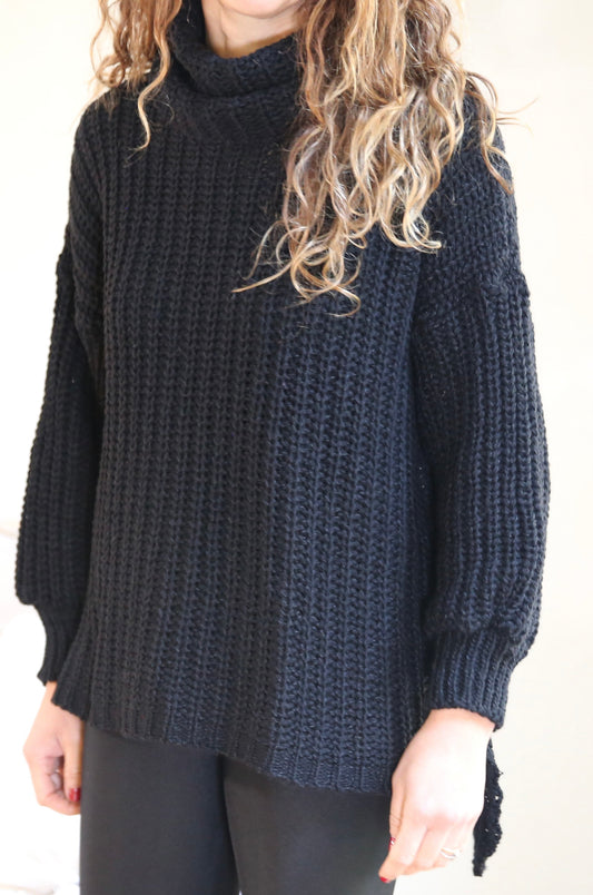 Tejido Violeta Cuello Negro