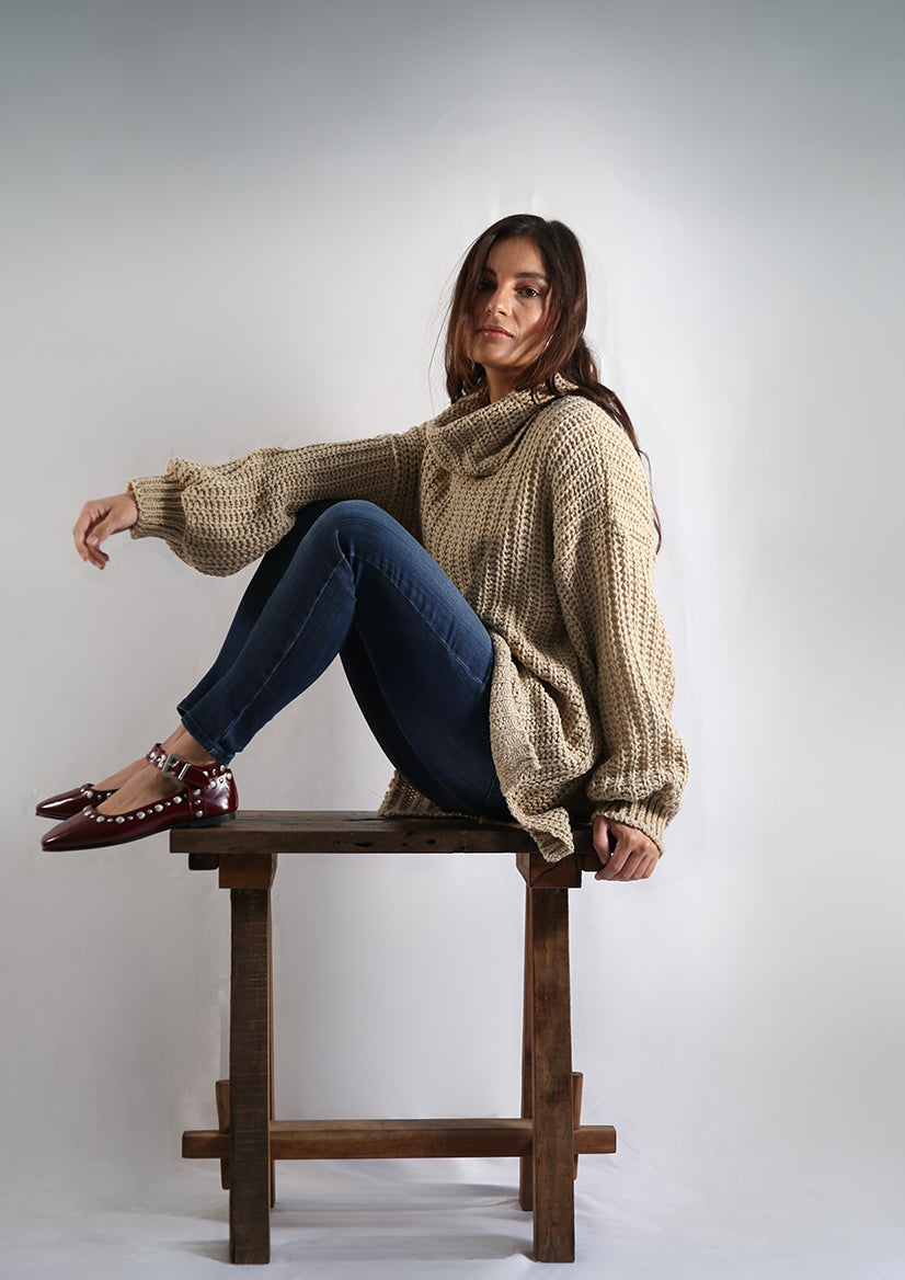 Tejido Violeta Cuello Alto Beige